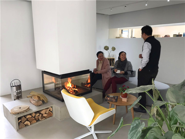 南京平客壁爐沙龍——為您創(chuàng)造一個交流分享的平臺.jpg