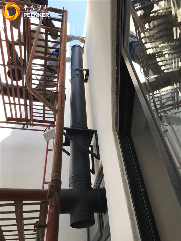 平客壁爐廣東中山丹麥Aduro 15進(jìn)口火爐安裝案例.jpg