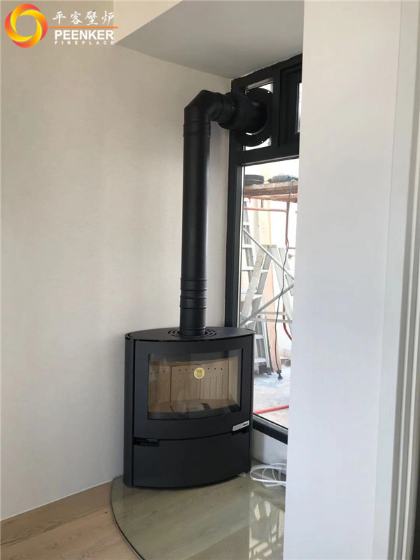 平客壁爐廣東中山丹麥Aduro 15進(jìn)口火爐安裝案例.jpg