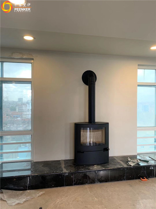 平客壁爐煙臺(tái)龍口丹麥進(jìn)口真火壁爐安裝案例.jpg