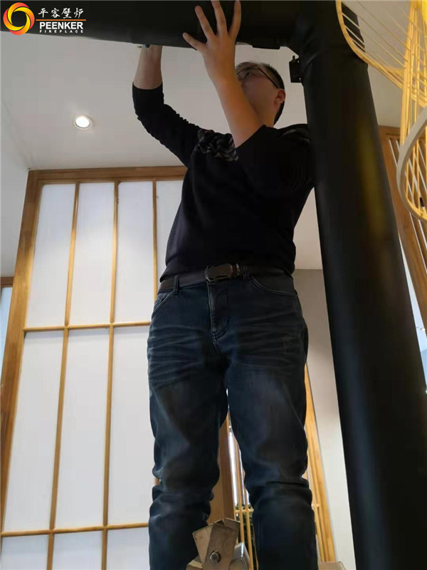 平客壁爐信陽丹麥進口燃木壁爐Aduro 9 安裝(排煙風(fēng)機).jpg