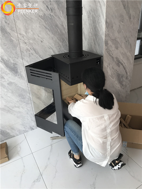 南京鐘山美廬別墅丹麥Aduro A12轉(zhuǎn)角火爐安裝.jpg