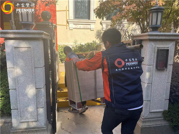 南天津朗潤(rùn)園別墅英國(guó)fireline PV85i 壁爐安裝.jpg 天津朗潤(rùn)園別墅英國(guó)fireline PV85i 壁爐安裝.jpg