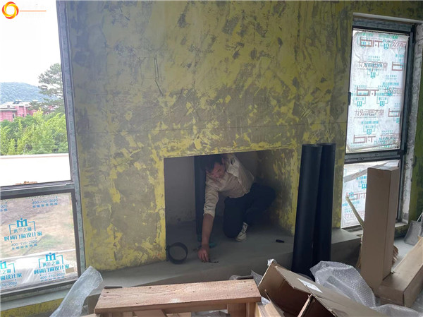 鎮(zhèn)江紫金7號別墅丹麥壁爐Morso S80-90安裝.jpg