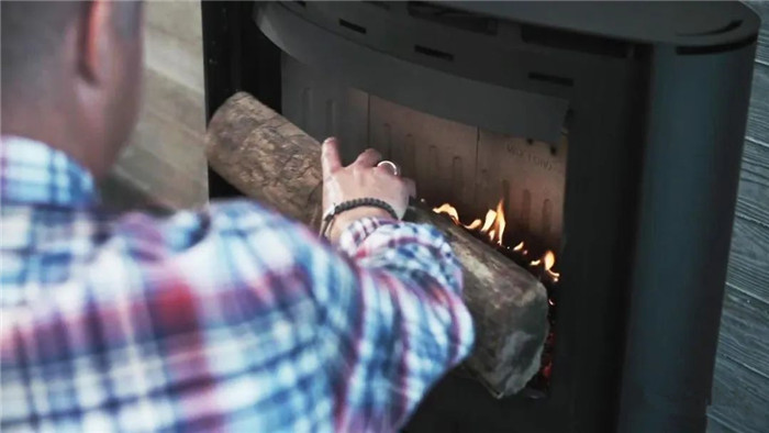 丹麥Aduro獨立式火爐A15.jpg 丹麥Aduro獨立式火爐A15.jpg