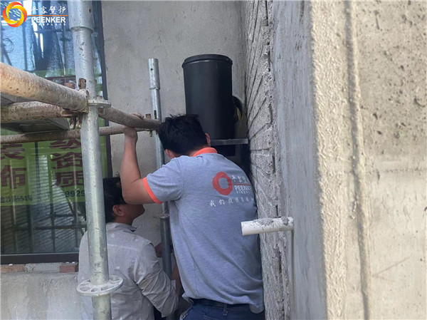 上海風(fēng)荷麗景別墅丹麥壁爐Morso S101-11安裝.jpg