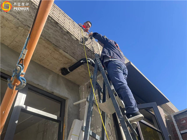 上海風(fēng)荷麗景別墅丹麥壁爐Morso S101-11安裝.jpg