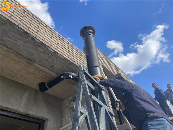 上海風(fēng)荷麗景別墅丹麥壁爐Morso S101-11安裝.jpg