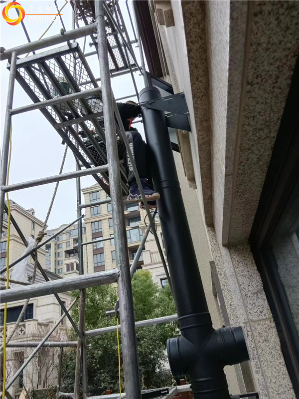 合肥御湖莊園別墅丹麥壁爐Aduro A9.1安裝.jpg