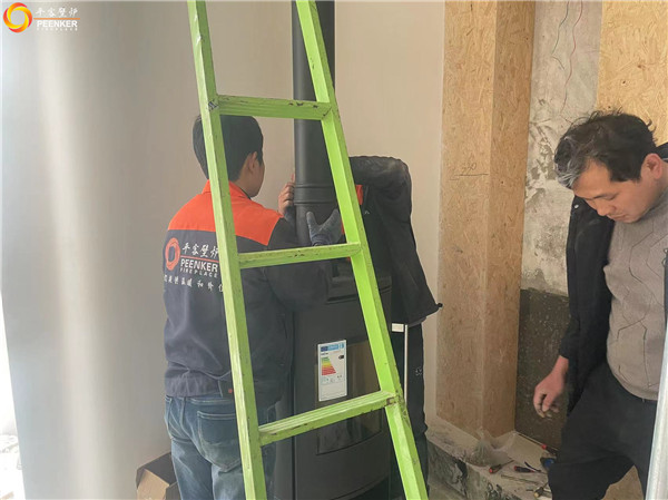 鎮(zhèn)江江南岸別墅丹麥進口壁爐Morso 8893安裝.jpg