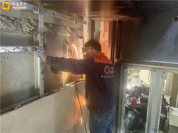 揚州錦苑北區(qū)別墅丹麥真火壁爐Morso 5660安裝.jpg