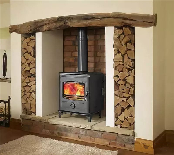 平客壁爐關(guān)于熱水壁爐的詳細(xì)介紹.jpg 平客壁爐關(guān)于熱水壁爐的詳細(xì)介紹.jpg