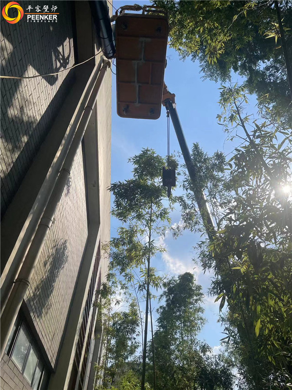 平客壁爐昆山春天大道別墅丹麥進(jìn)口壁爐morso S101-12安裝.jpg