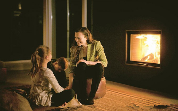 壁爐高效燃燒的秘密，德國肖特ROBAX? 熱反射涂層微晶玻璃.png