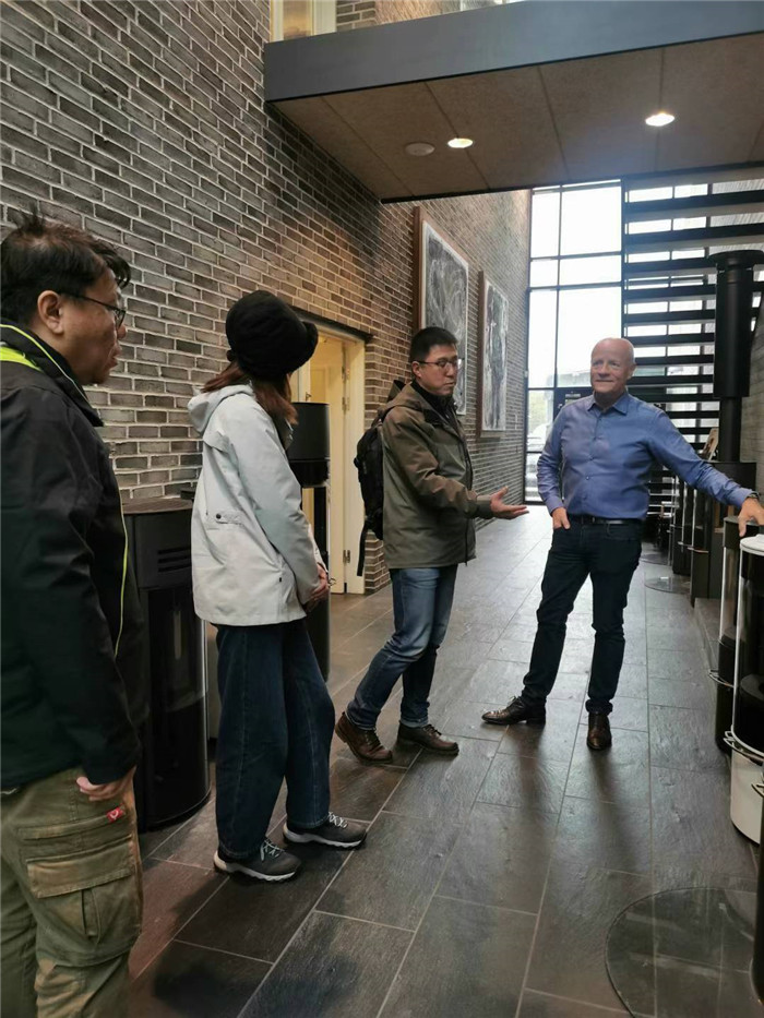 平客壁爐丹麥行第②站-丹麥Aduro壁爐廠家參觀交流.jpg 平客壁爐丹麥行第②站-丹麥Aduro壁爐廠家參觀交流.jpg