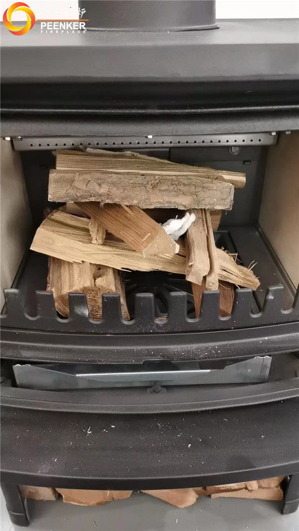 綿陽(yáng)梓潼縣丹麥Morso 2140鑄鐵火爐安裝.jpg