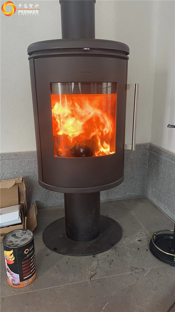 杭州新嶺村丹麥Morso 6848鑄鐵火爐安裝.jpg