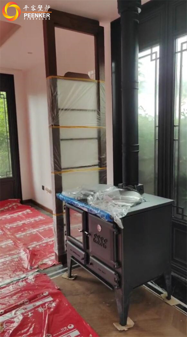 桂林七星區(qū)英國ESSE真火壁爐安裝.jpg