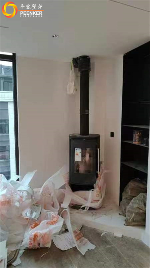 四川成都別墅丹麥Morso 8893鑄鐵火爐安裝.jpg