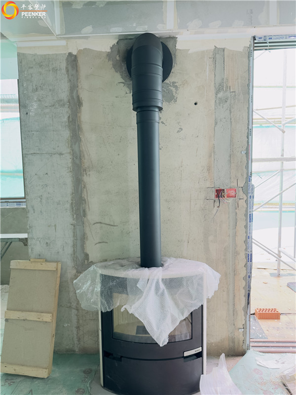 上海東郊半島別墅Aduro15SK壁爐+風(fēng)機(jī)安裝.jpg