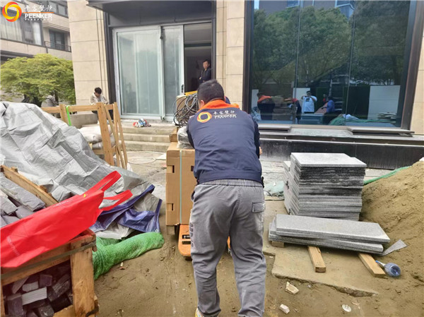 揚州錦苑北區(qū)別墅丹麥真火壁爐Morso 5660安裝.jpg