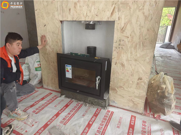 揚州錦苑北區(qū)別墅丹麥真火壁爐Morso 5660安裝.jpg