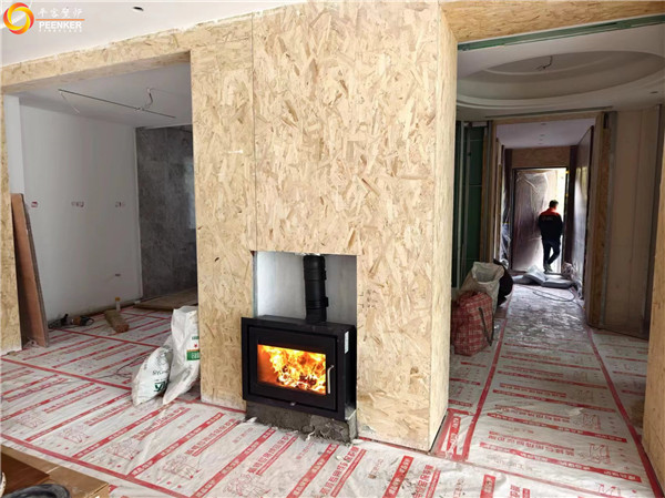 揚州錦苑北區(qū)別墅丹麥真火壁爐Morso 5660安裝.jpg