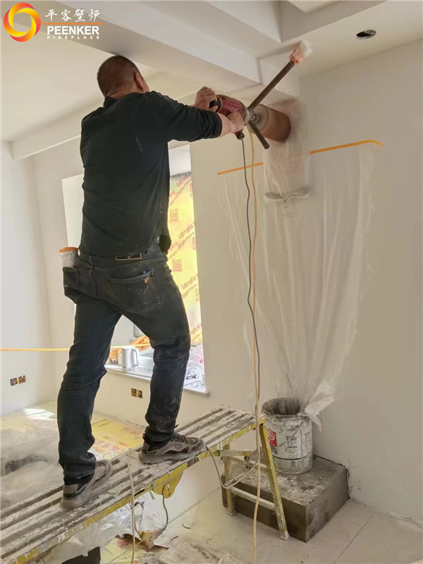 太原晉陽府高層一樓丹麥Aduro A5+壁爐風機安裝.jpg