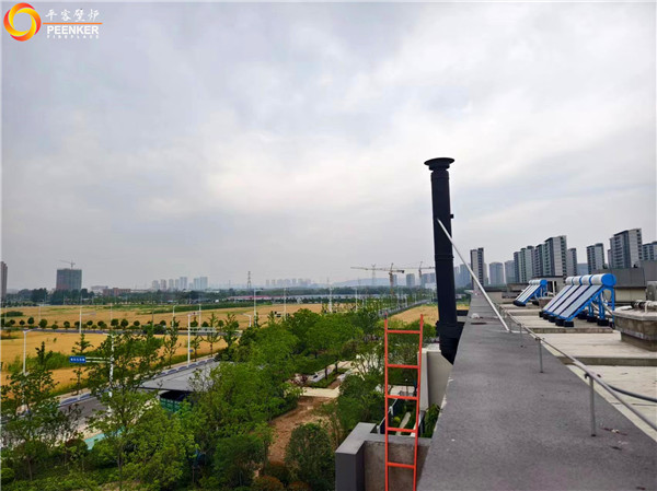 南京芳原排屋頂樓丹麥Aduro 9.1壁爐安裝.jpg