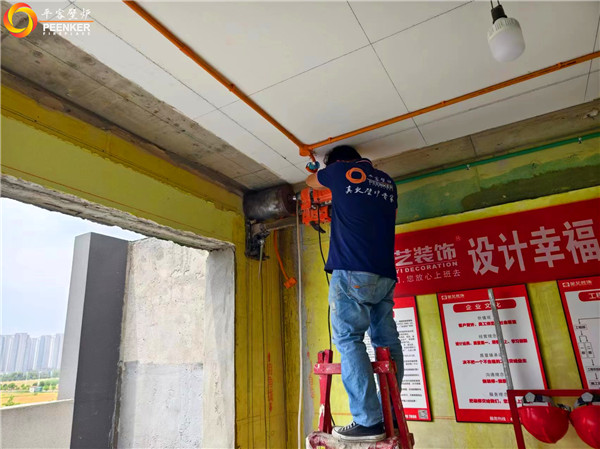 南京芳原排屋頂樓丹麥Aduro 9.1壁爐安裝.jpg