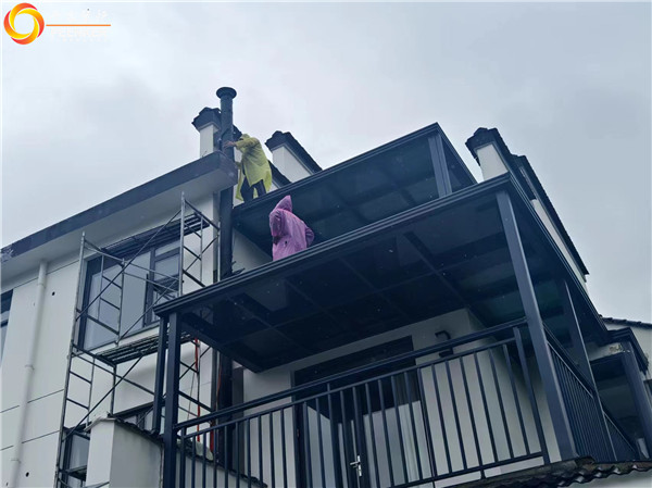 黃山北麓人家丹麥Aduro A17進(jìn)口壁爐安裝.jpg