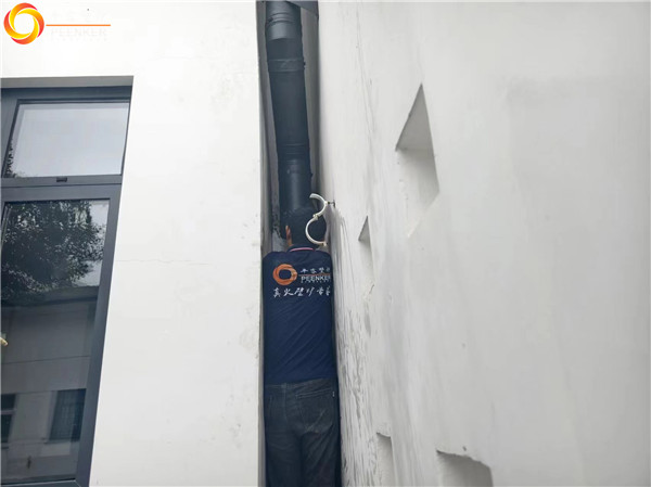 黃山北麓人家丹麥Aduro A17進(jìn)口壁爐安裝.jpg