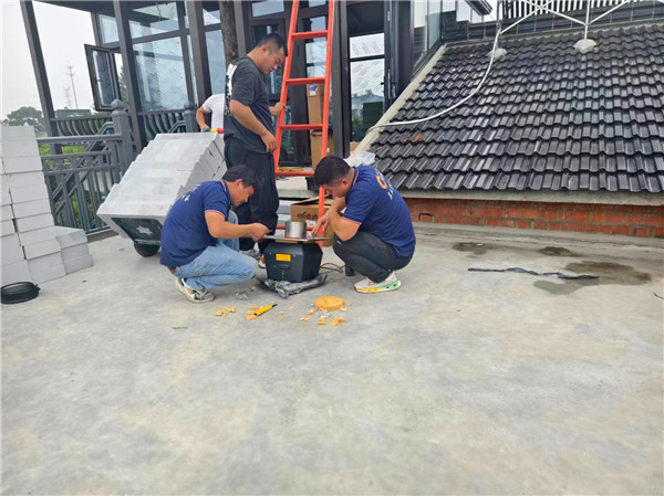 南京八卦洲別墅丹麥Morso 2140鑄鐵壁爐安裝.jpg