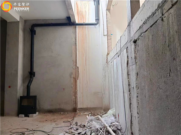 昆明紫境府丹麥Aduro A15壁爐+國產(chǎn)風(fēng)機(jī)安裝.jpg