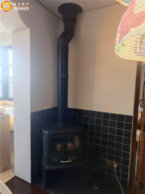 平客壁爐 | 上海永靈小區(qū)丹麥morso 2140鑄鐵火爐安裝.jpg