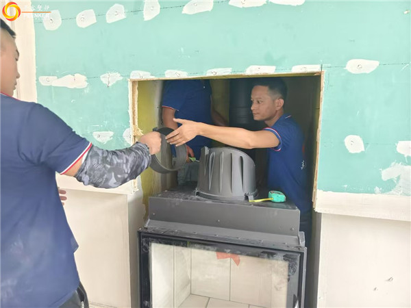 南京苜蓿園別墅丹麥Morso S101-11真火壁爐安裝.jpg