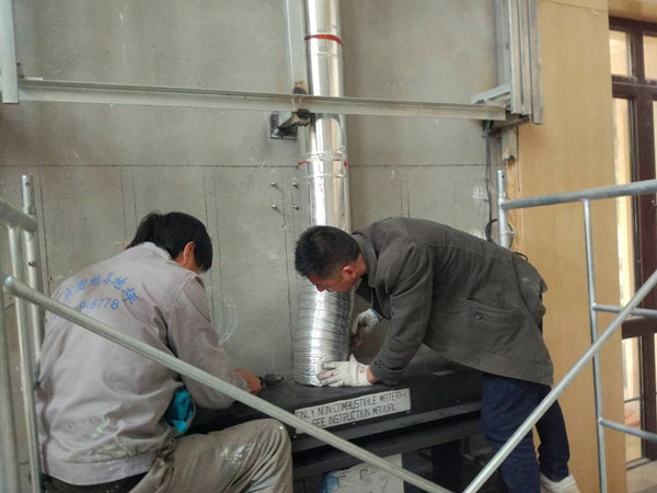 1512090124550668LmC0.jpg 南京鐘山高爾夫別墅C片區(qū)燃?xì)獗跔t安裝實(shí)例.jpg