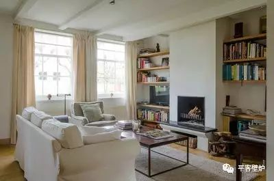 15125212594533574bq1.png 15個客廳真火壁爐的改造案例(上).png