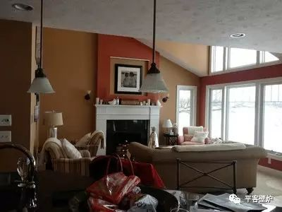 151252130869449518RR.png 15個客廳真火壁爐的改造案例(上).png