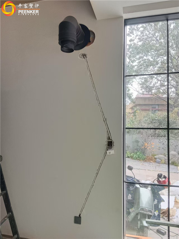 長沙湘江壹號別墅丹麥Aduro A17獨(dú)立火爐安裝.jpg