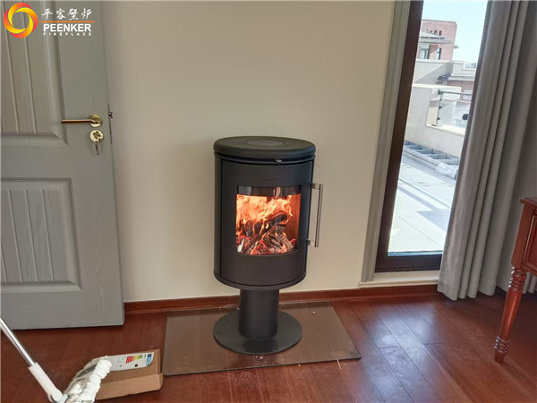 平客壁爐|日照國(guó)豐壹號(hào)院丹麥Morso 6848鑄鐵火爐安裝.jpg