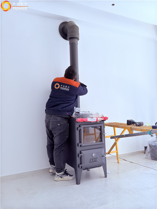 無錫滟瀾山別墅英國ESSE bakeheart壁爐安裝.jpg