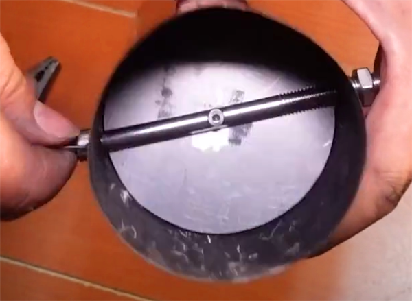 錯(cuò)誤的壁爐風(fēng)門設(shè)計(jì)-煙囪節(jié)氣閥.png 錯(cuò)誤的壁爐風(fēng)門設(shè)計(jì)-煙囪節(jié)氣閥.png