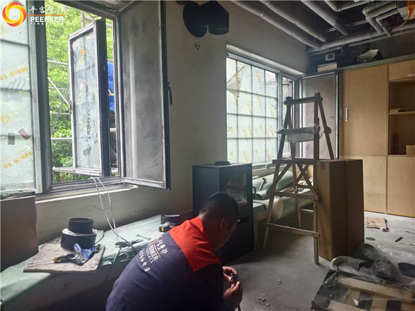 南京智康路臨街商鋪丹麥Aduro A14壁爐安裝.jpg