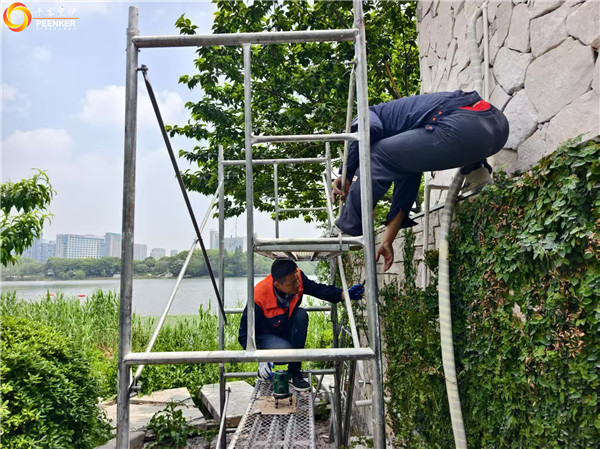 南京佳湖綠島別墅丹麥Morso 2110壁爐安裝.jpg