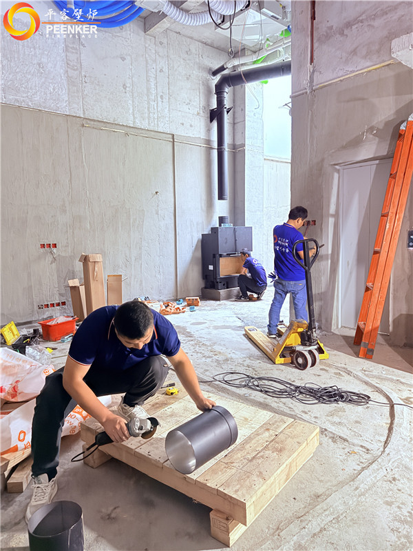 淮南沁園春曉別墅法國(guó)TOTEM H901壁爐安裝.jpg