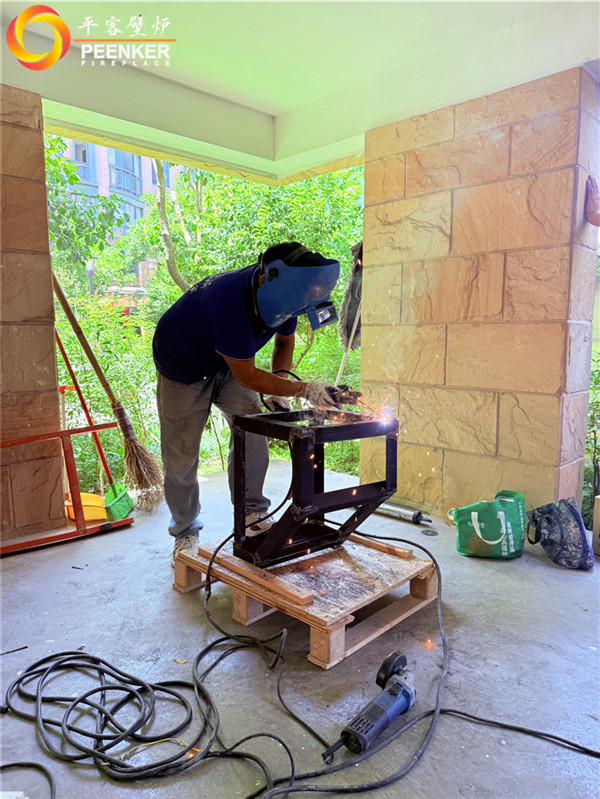 寧波高層一樓丹麥Morso 8893壁爐安裝.jpg