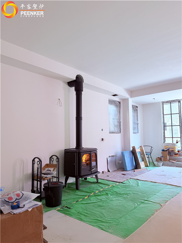 上海蘭喬別墅丹麥Morso 3640鑄鐵火爐安裝.jpg