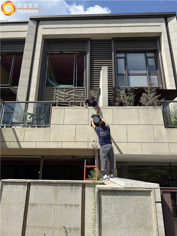 南京金隅紫京疊園英國fireline PV85i壁爐安裝.jpg