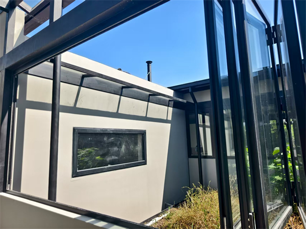 蘇州本色美術(shù)館丹麥Aduro 15壁爐安裝.jpg